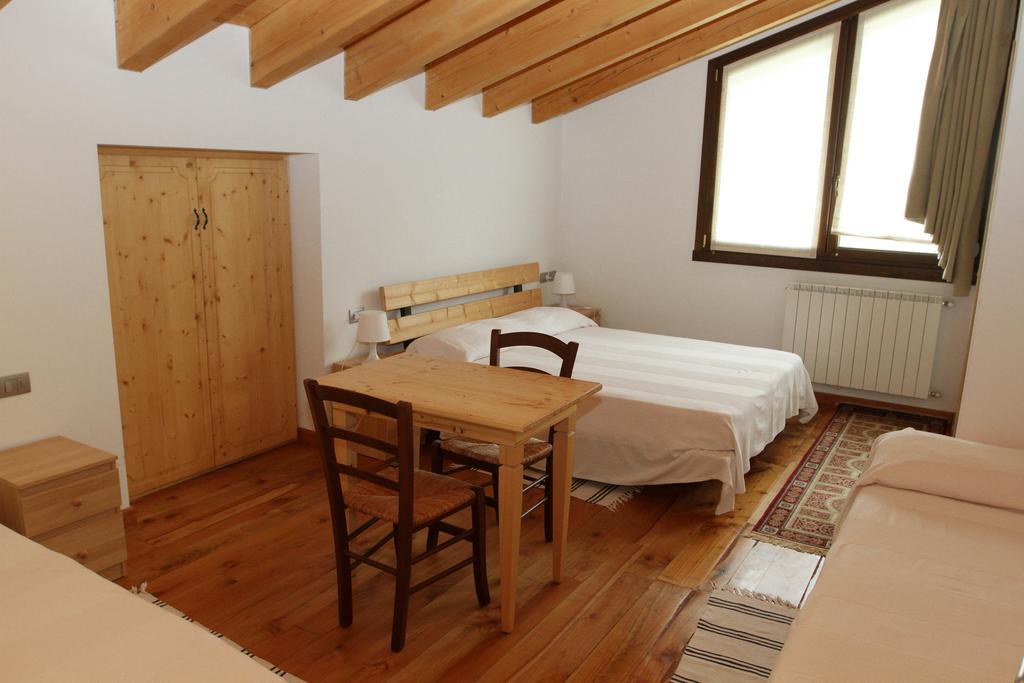Hôtel Agriturismo San Faustino à Ceto Extérieur photo